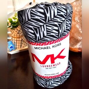 Michael Kors Loungewear Pants Men's Extra large New with Tags Black Grey Alloy